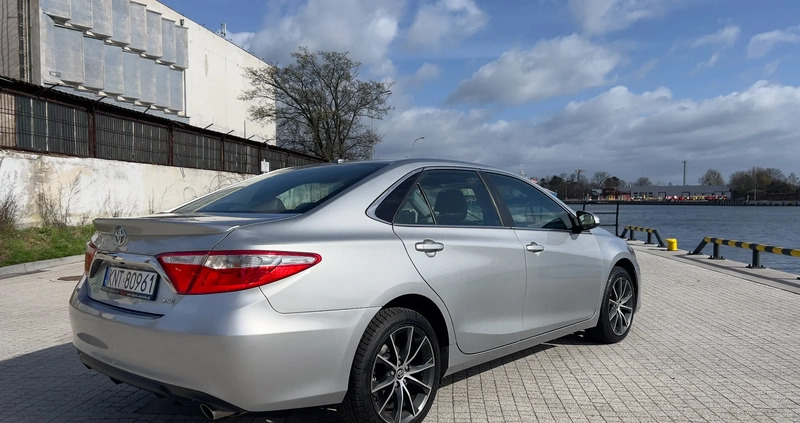 Toyota Camry cena 75000 przebieg: 85000, rok produkcji 2016 z Modliborzyce małe 301